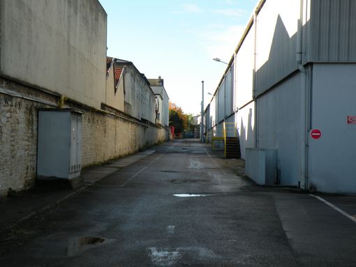  cour d'entreprise